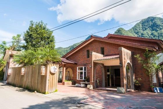 Wulai Town House Hotel Exterior photo
