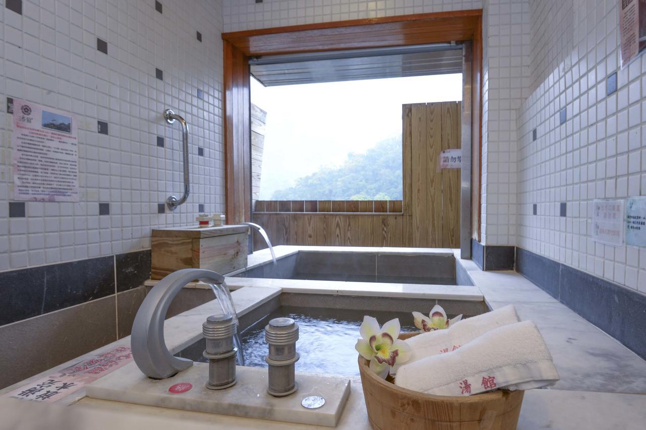 Wulai Town House Hotel Exterior photo