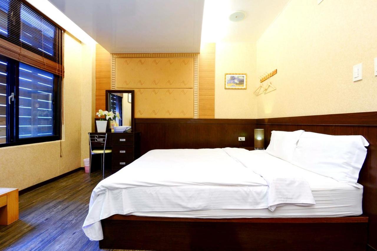 Wulai Town House Hotel Exterior photo